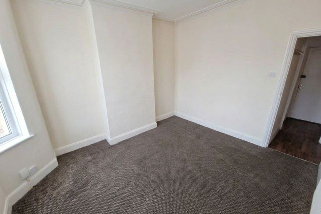 56 Cranmer Street, Leicester photo 2
