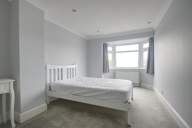 Terraced house for sale in Primrose Hill, Kings Langley