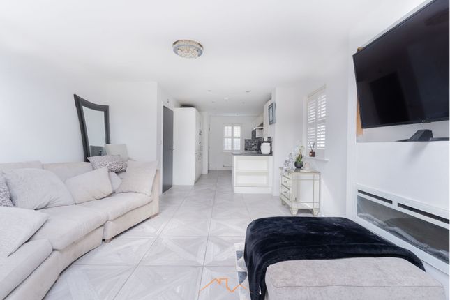 53 Nigella Drive, Liverpool photo 4