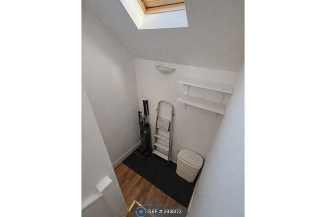 Ridgeway Avenue, Barnet photo 5