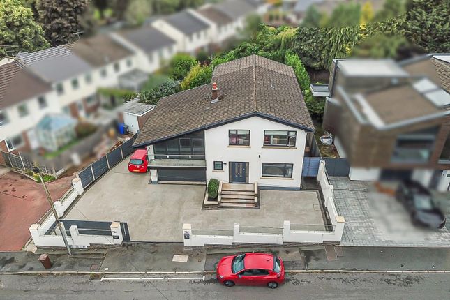 1 Woodstock Drive External (7).Jpg