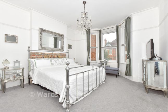 66, Radnor Park Road, Folkestone photo 4