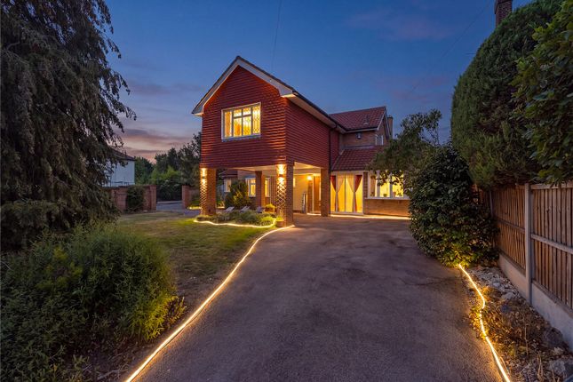 4-bed detached on 10, Parkland Avenue, Upminster, £1,250,000