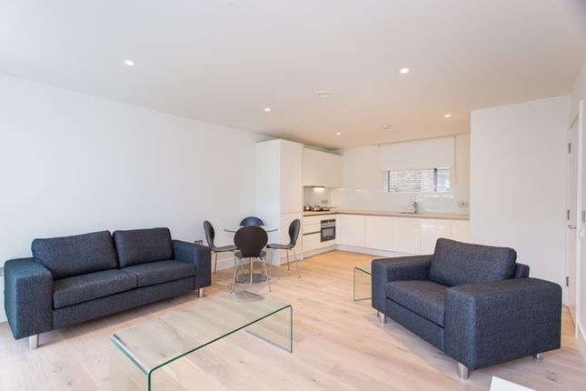 Atrium Apartments Ladbroke Grove London W10 1 Bedroom Flat For Flat For In Atrium Apartments Ladbroke Grove London