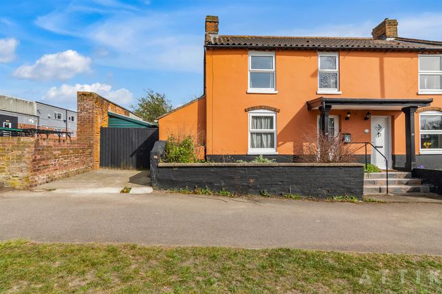 2-bed house on 28, Norwich Road, Halesworth, £180,000