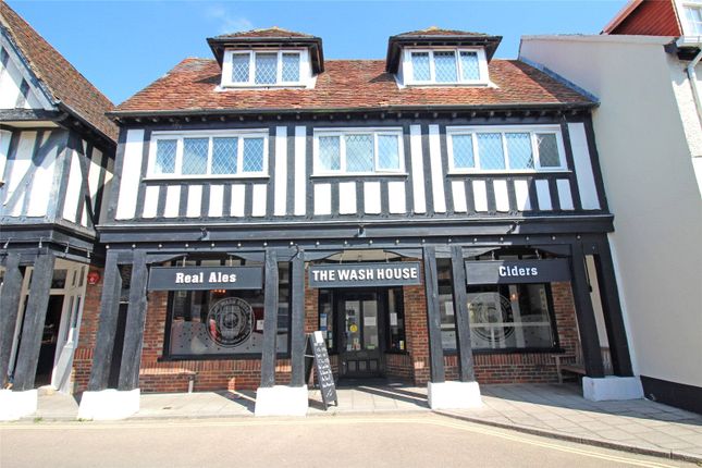 3 bed flat for sale in High Street, Milford On Sea, Lymington SO41