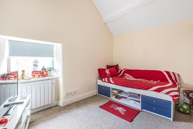 Terraced house for sale in Bicester, Oxfordshire