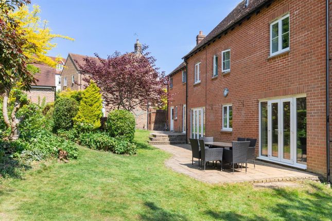 12, Birch Way, Charlton Down photo 2