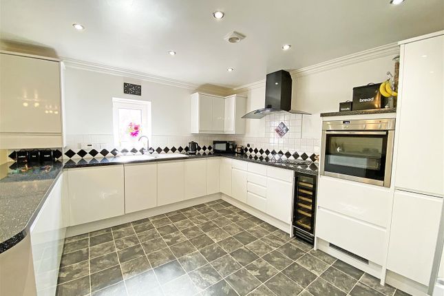 Flat for sale in Liverpool Road, Southport