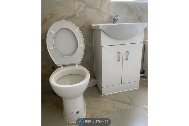 Magpie Hall Road, Chatham photo 2