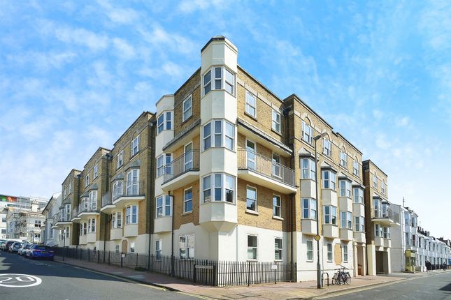 Flat for sale in St. Georges Road, Brighton