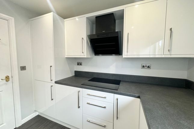 73, Sheffield photo 4