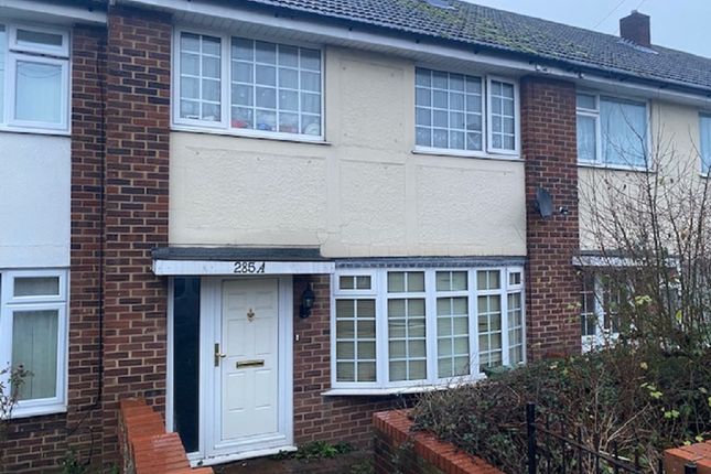 Thumbnail Terraced house for sale in Coggeshall Road, Braintree