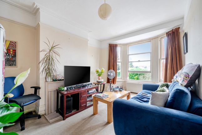 Flat 4 Lancing House, 36, Salisbury Road, West Sussex photo 3