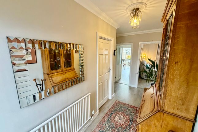 85, Denham Avenue, Llanelli photo 3