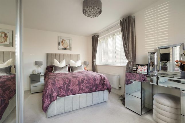Flat for sale in Pearmain Close, Stratford-Upon-Avon