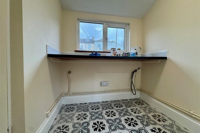29, Admiralty Street, Plymouth photo 4