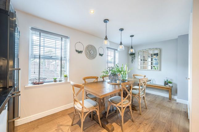 1, Maurice Way, Marlborough photo 4