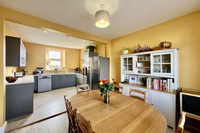 22, Bridge Street, Llanelli photo 3
