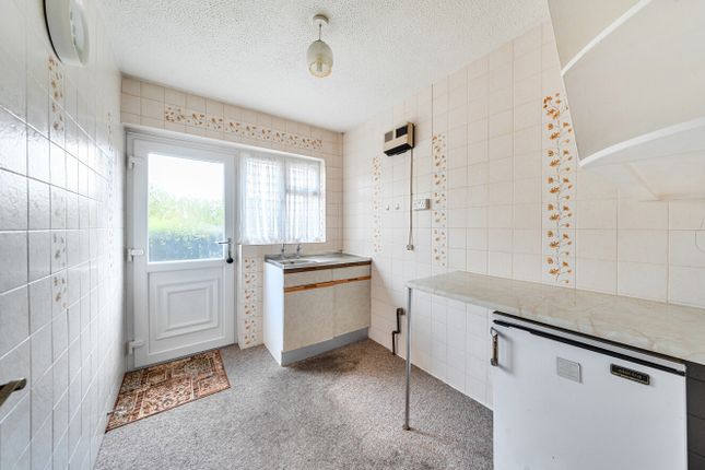17, Bigthan Road, Bedfordshire photo 4