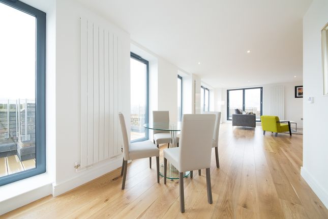 Thumbnail Flat to rent in Riverdale House, 68 Molesworth Street, London