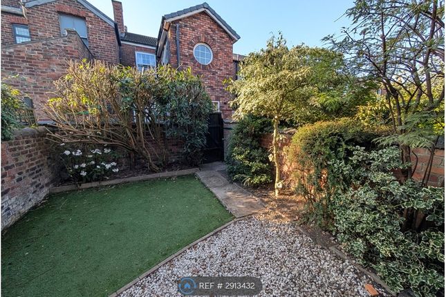 A Hardcastle Road, Stockport photo 3