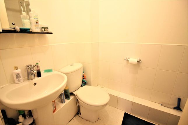 Flat for sale in Elm Court, Harlow