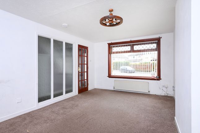 13, Wisp Green, Edinburgh photo 2