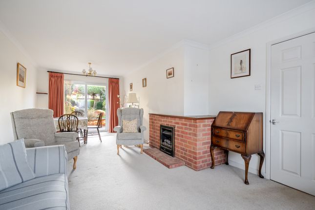 Stonebridge Close, Marlborough photo 4