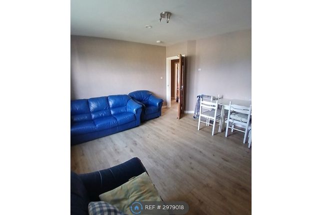 B Ochil Crescent, Stirling photo 5