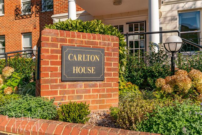 47 Carlton House, Algers Road, Loughton photo 2