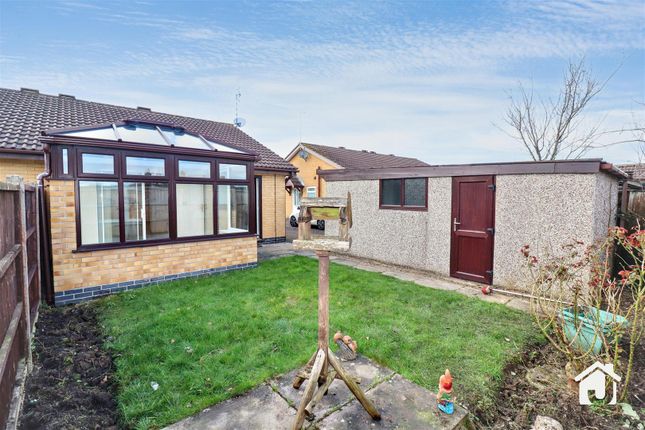 3, Ernee Close, Glenfield photo 2