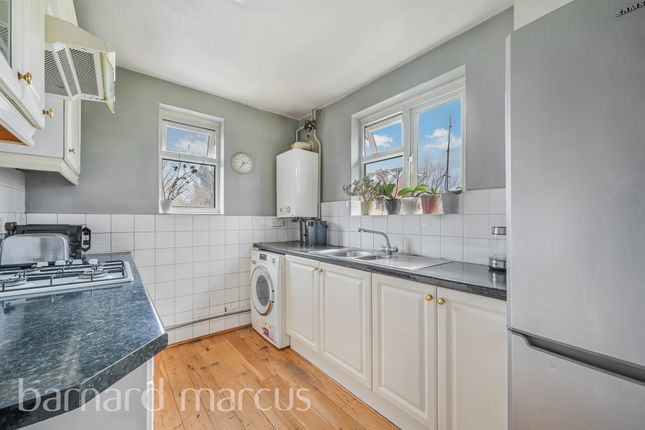 115, Hook Road, Surbiton photo 2