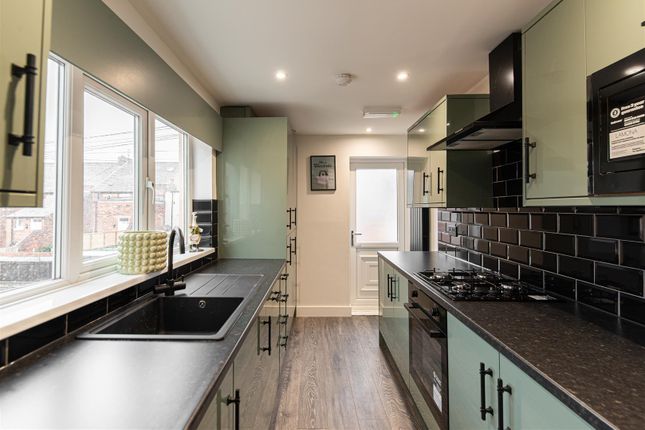 225, Simonside Terrace, Newcastle Upon Tyne photo 4