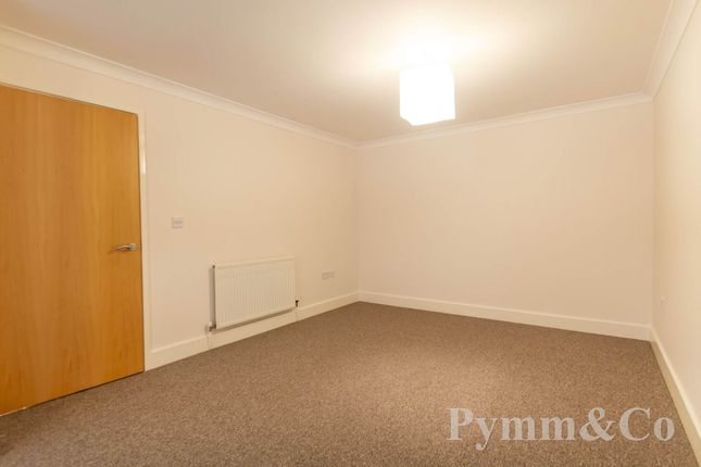 25, River Heights, Norwich photo 3