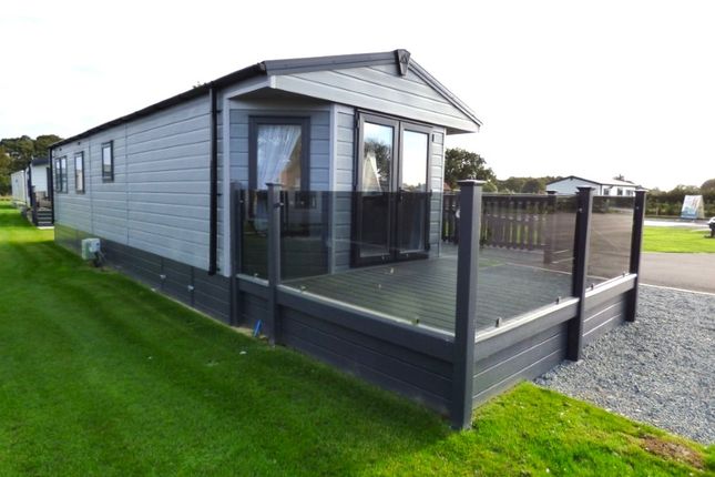 Mobile/park home for sale in Bridlington Bay Holiday Park, Carnaby, Bridlington