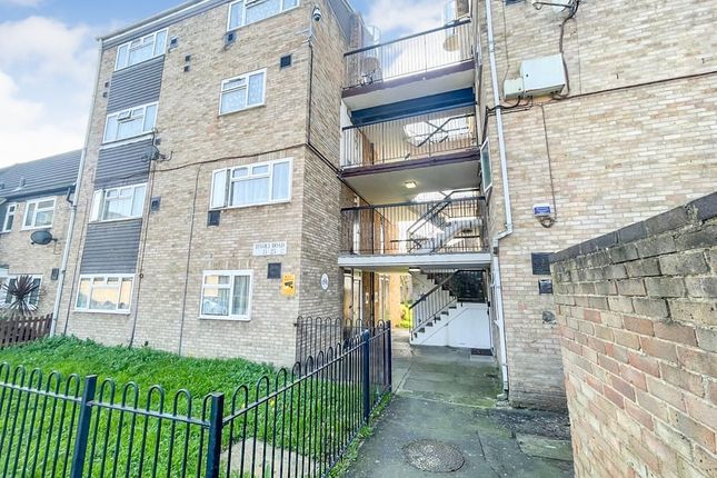 2-bed flat on 25, Tivoli Road, Hounslow, £325,000