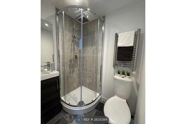 En Suite All Similar Size And Layout