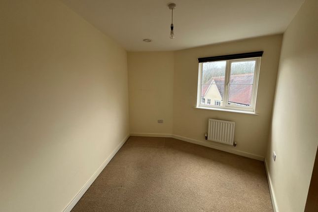 Flat 5, 45, Hazelbourne Avenue, Sevenoaks photo 3