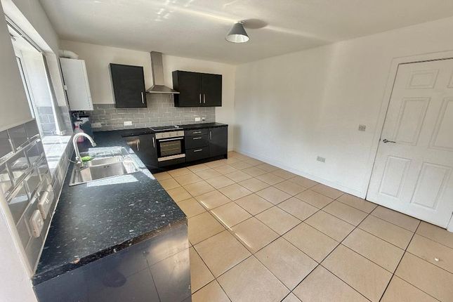 179a, Horseley Heath, Tipton photo 3