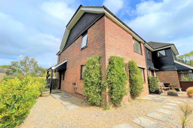 Thumbnail Mews house for sale in Eastwell Barn Mews, Tenterden