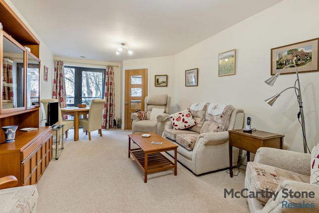 43 Jenner Court, St. Georges Road, Cheltenham photo 3