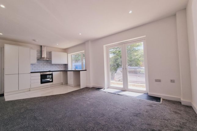 Flat for sale in Fryer Court, Gosport