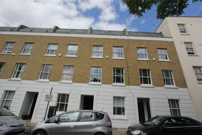 Thumbnail Room to rent in Richborne Terrace, London