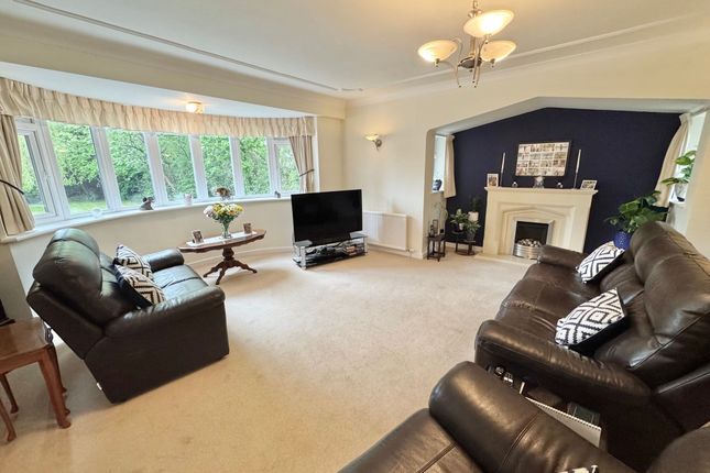 51a Werneth Road, Stockport photo 3