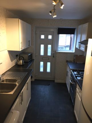 100, Sheffield photo 2