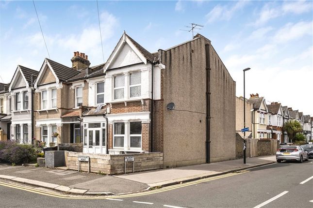 Thumbnail Flat for sale in Albert Road, London