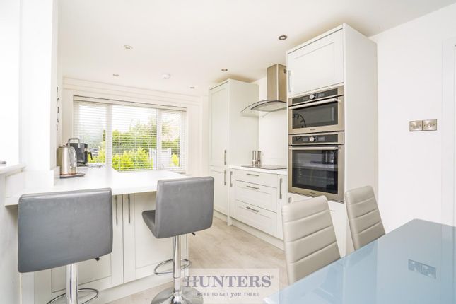 40, Field Avenue, Selby photo 4