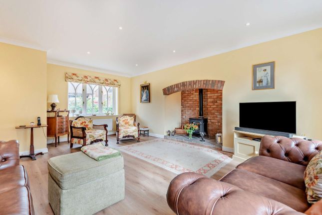 4, Falkland Park, Shrewsbury photo 3