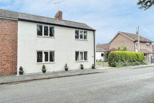 Thumbnail Cottage for sale in Breighton Road, Bubwith, Selby
